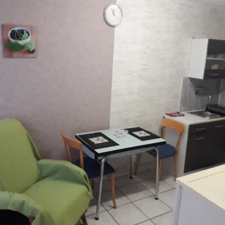 Meubles B-d Apartment